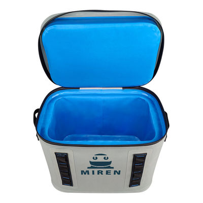 Lichtgrijs 30 Can Soft Sided Cooler Waterdicht Voor Camping Picknick OEM ODM