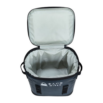 De rits is een 14 liter vierkante hopper koeler met een lekvrije bekleding die tot 24 blikken bier bevat!